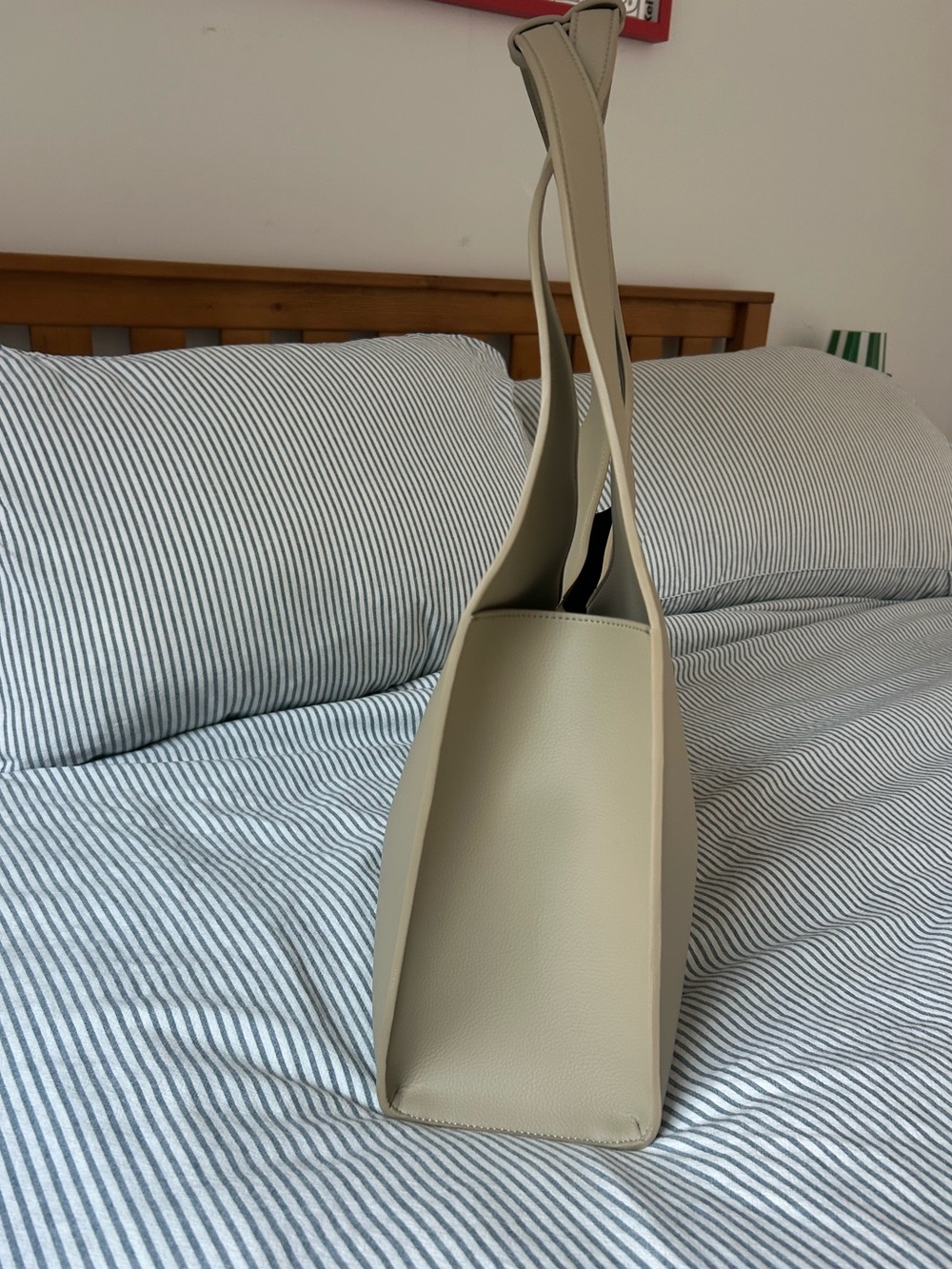 Freja New York Ida Bag Oat Large Vegan Leather Hobo Tote - Picture 6 of 8